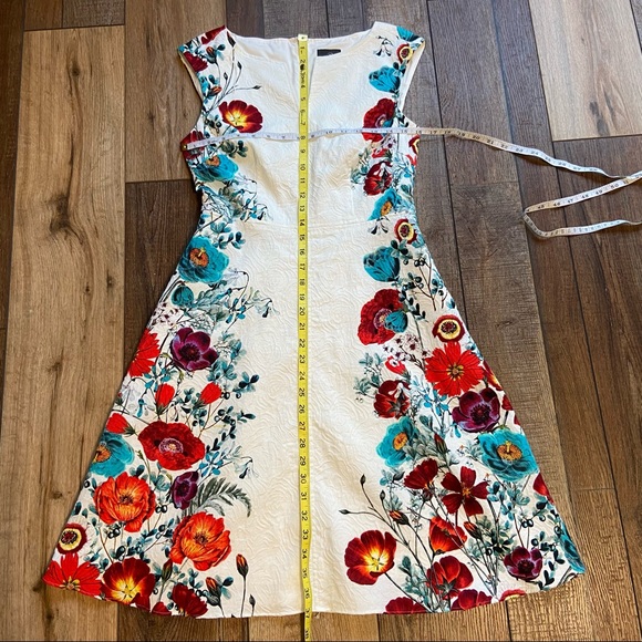 Adrianna Papell White Floral Dress Size 6 - Picture 7 of 8